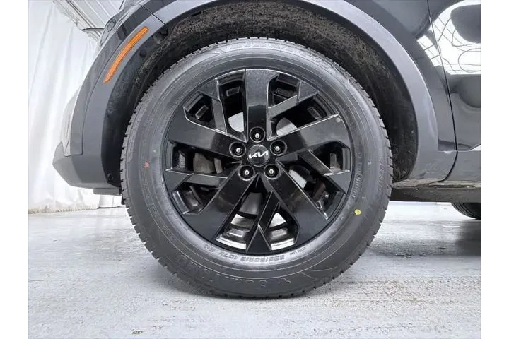 $27695 : Kia Sorento 2022 AWD X-Line image 8