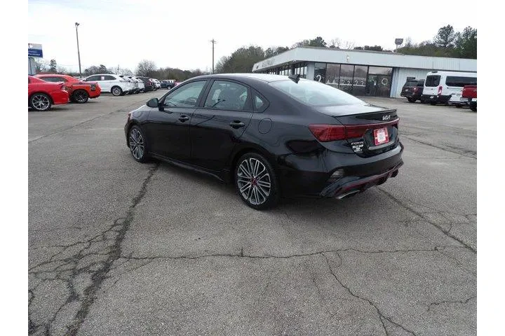 $19998 : Kia Forte 2023 GT 4dr Sedan image 3