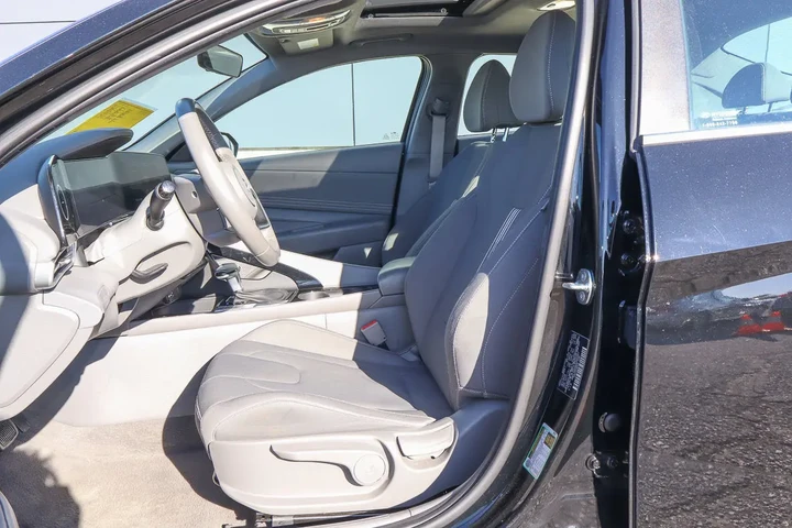 $20288 : 2025 Elantra SEL Convenience image 7