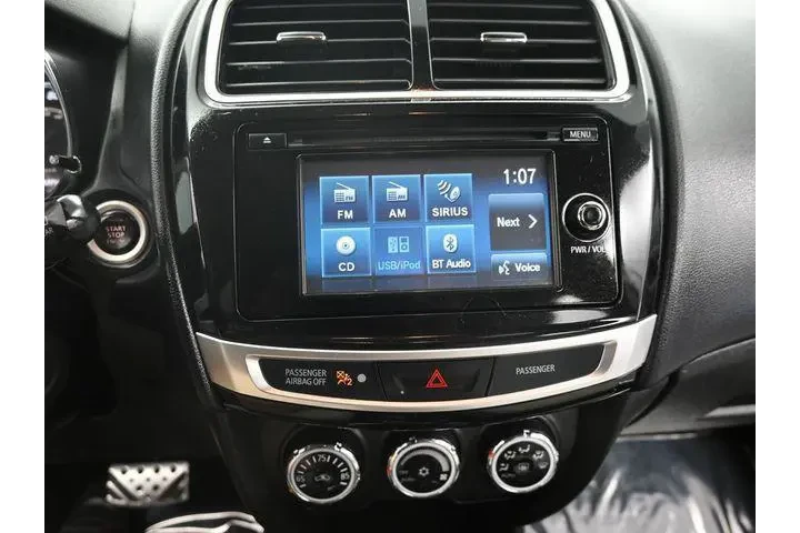 $3995 : Mitsubishi Outlander Sport 2 image 8