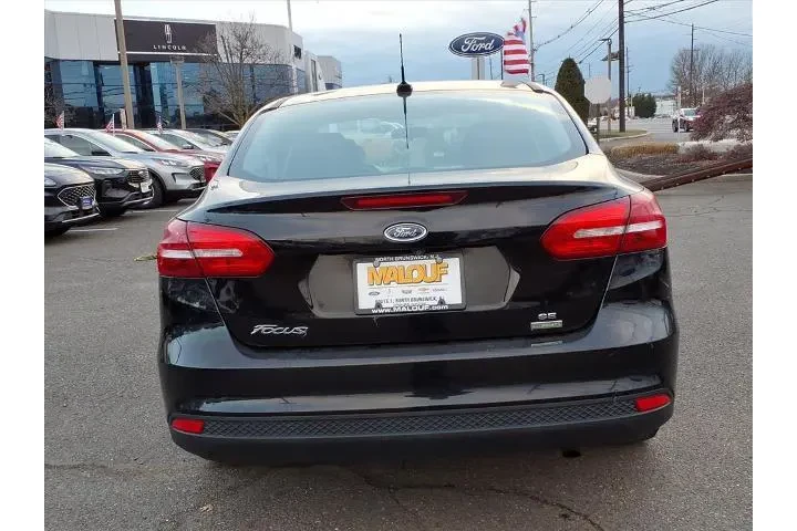 $9995 : Ford Focus 2018 SE 4dr Sedan image 5