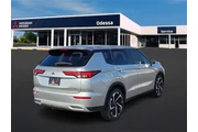 $28918 : Mitsubishi Outlander 2024 SE thumbnail