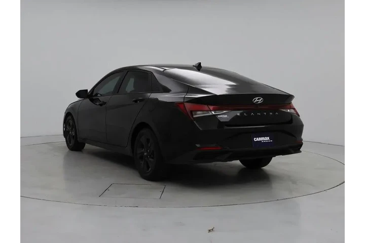 $18998 : Hyundai ELANTRA 2022 SEL 4dr image 2