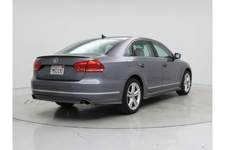 $14998 : Volkswagen Passat 2015 3.6L image 8