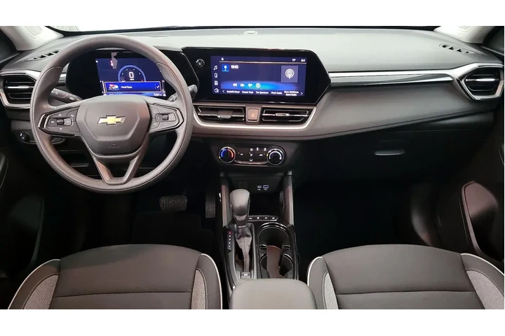 $23998 : Chevrolet Trailblazer 2025 L image 9