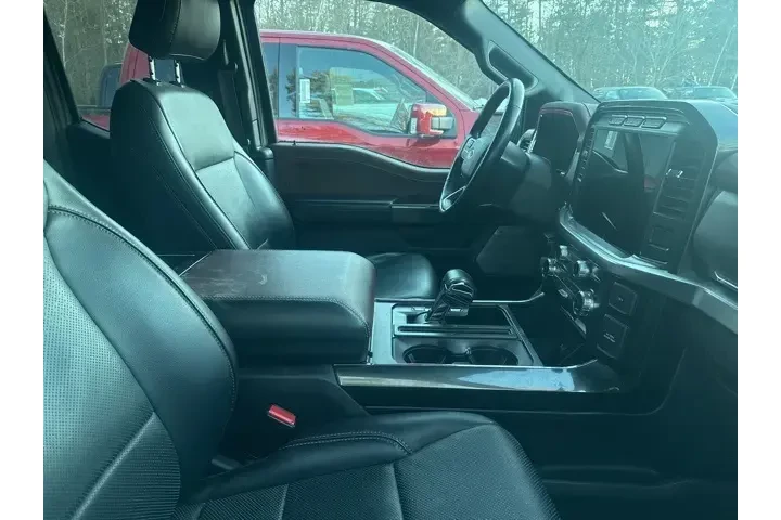 $33697 : Ford F-150 2021 4x4 Lariat 4 image 5