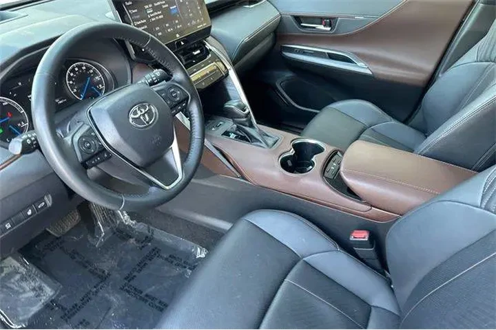 $28412 : Toyota Venza 2021 AWD LE 4dr image 7