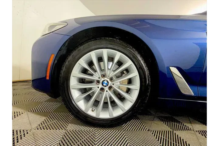 $38888 : BMW 5 Series 2023 AWD 530i x image 8