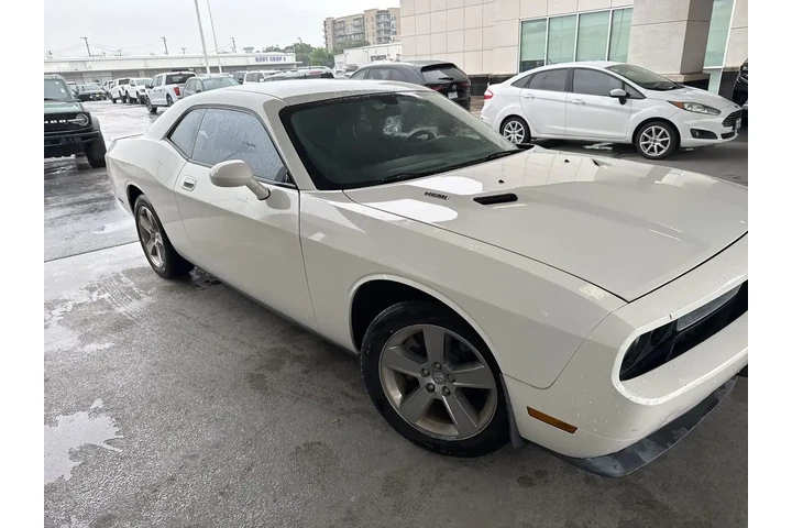 $11991 : Dodge Challenger 2009 R/T Cl image 2