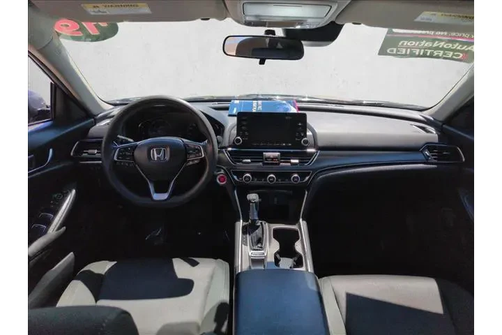 $19299 : Honda Accord 2019 LX 4dr Sed image 2