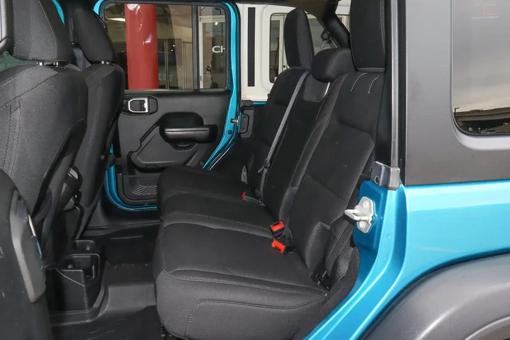 $25988 : 2020 Wrangler Unlimited Sport image 8