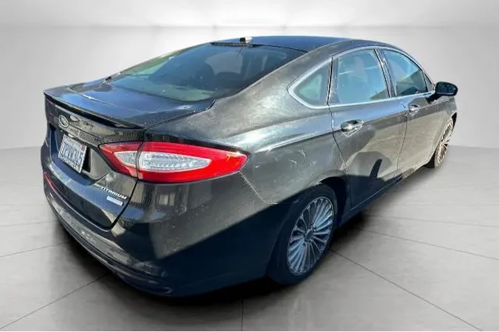 $8995 : Ford Fusion 2016 Titanium 4d image 2