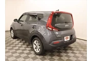 $15807 : Kia Soul 2022 LX 4dr Crossov thumbnail