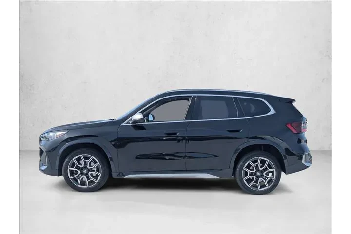 $33393 : BMW X1 2024 AWD xDrive28i 4d image 9