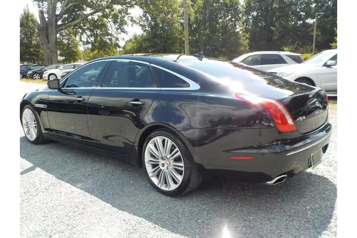 $16497 : 2015 XJ-Series XJL Portfolio image 3