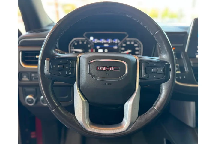 2021 GMC Yukon 2WD SLT image 10