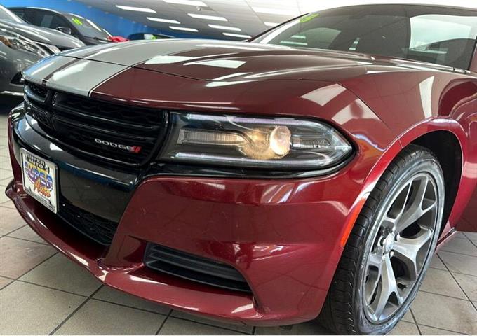 $20299 : 2018  Charger SXT RWD image 9