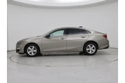 $17998 : Chevrolet Malibu 2022 LS 4dr thumbnail