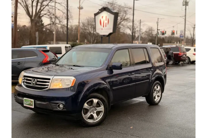 $14995 : 2014 Pilot EX-L image 1