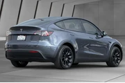 $27900 : Tesla Model Y 2022 AWD Long thumbnail