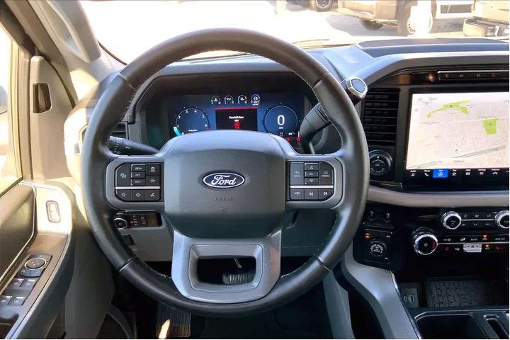 $39995 : Ford F-150 2024 4x4 XLT 4dr image 6