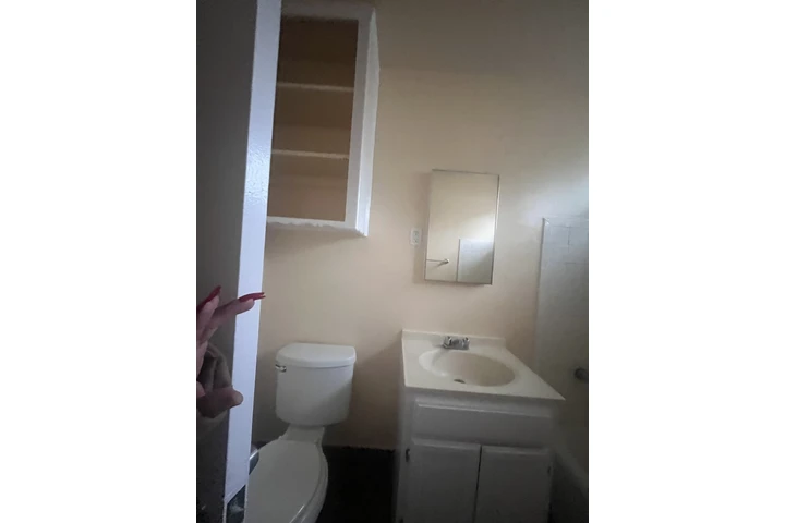 $2600 : Apartamento tipo casita image 5