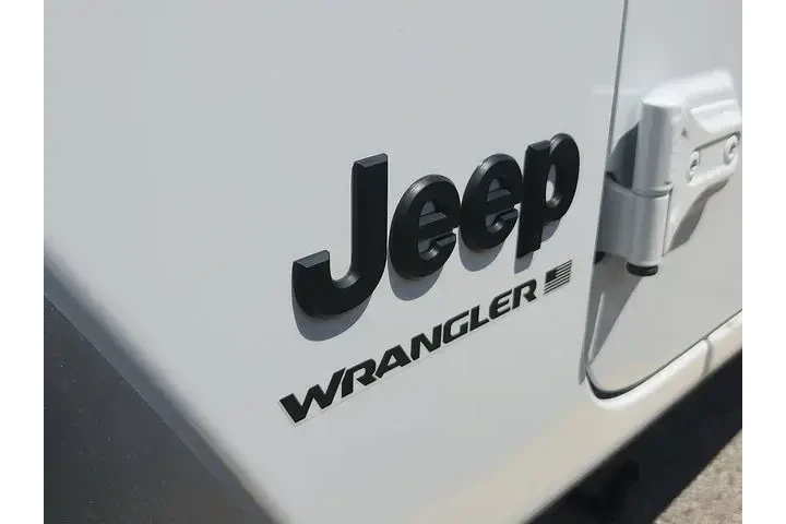 $31988 : Jeep Wrangler 2024 4x4 Sport image 4
