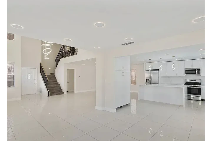 $1250 : HOME FOR RENT  IN LAS VEGAS image 9