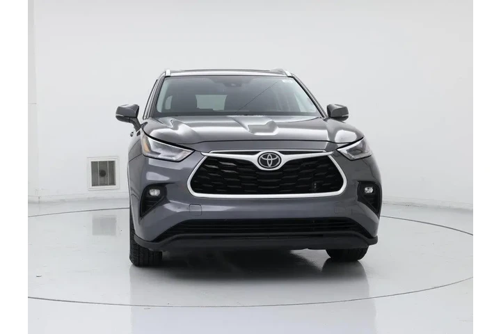 $32998 : Toyota Highlander 2021 XLE 4 image 5