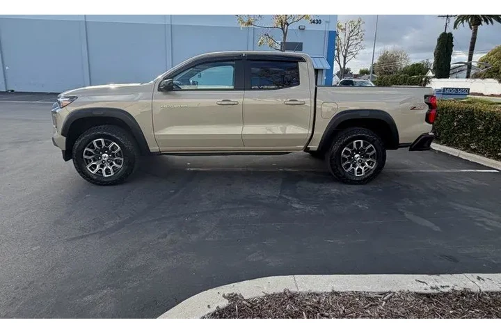 2024 Colorado Z71 4WD image 5