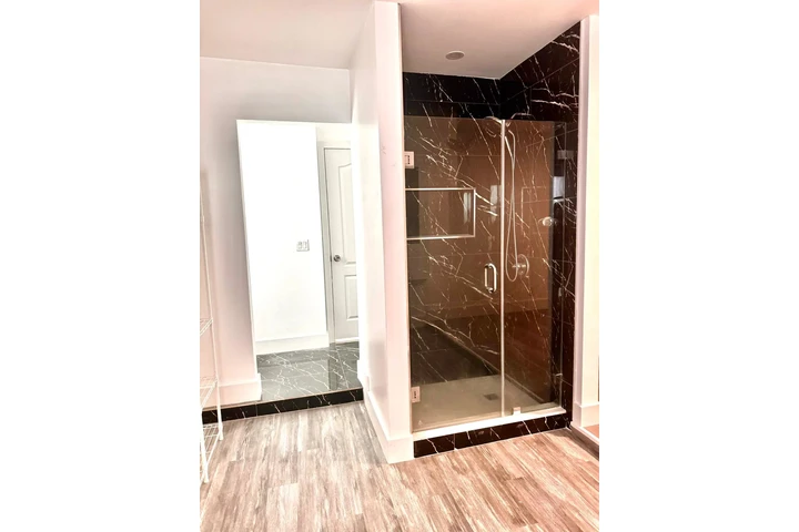 $1200 : Efficiency en Kendall image 3