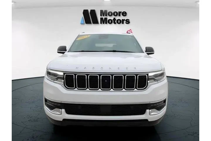 $36995 : Jeep Wagoneer L 2023 4x4 4dr image 2