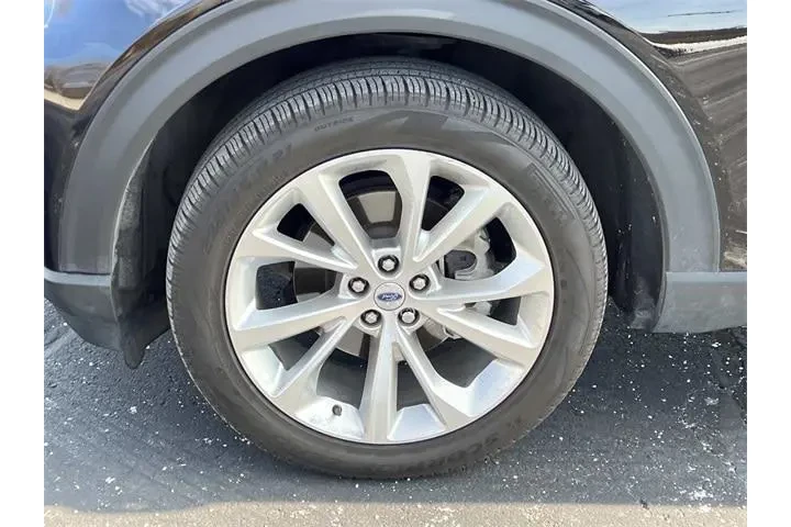 $39900 : Ford Explorer 2023 AWD Plati image 10