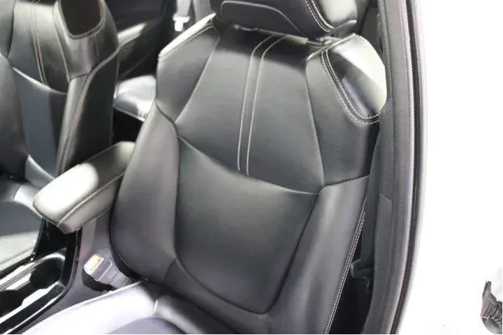 $24998 : Toyota Corolla Hybrid 2022 L image 4