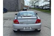 $8366 : Hyundai Tiburon 2004 GT V6 2 thumbnail