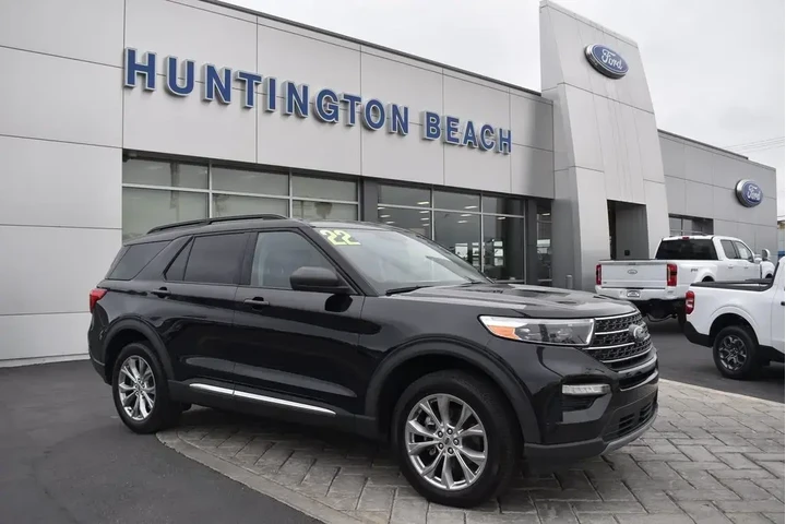 $30990 : Ford Explorer 2022 AWD XLT 4 image 1