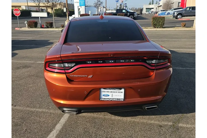 $23500 : Dodge Charger 2022 AWD SXT 4 image 7
