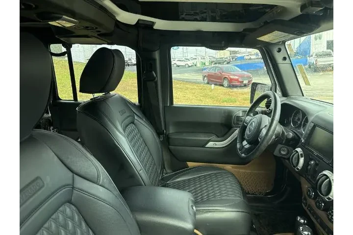 $20988 : Jeep Wrangler Unlimited 2017 image 6