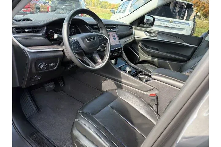 $31500 : Jeep Grand Cherokee L 2022 4 image 8