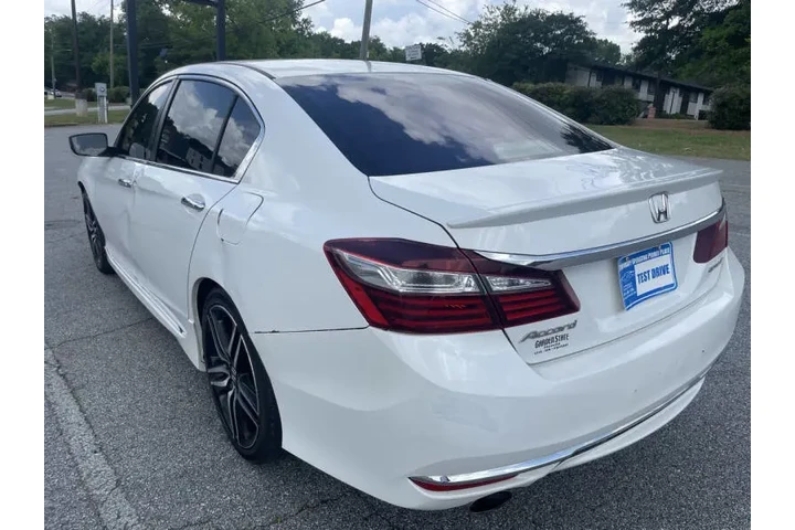 $14500 : 2016 Accord Sport image 8