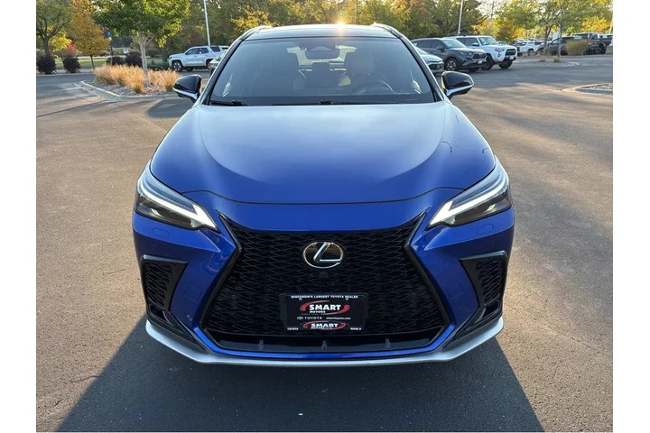 $38000 : 2022 NX F SPORT Handling image 8