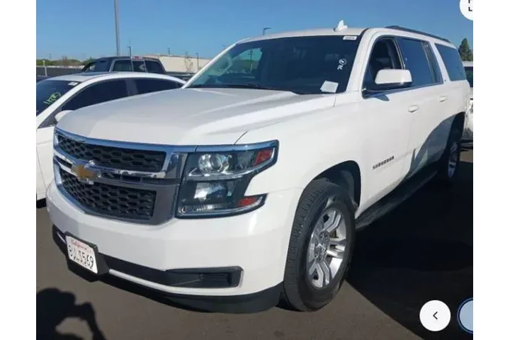 $25950 : Chevrolet Suburban 2019 4x4 image 2