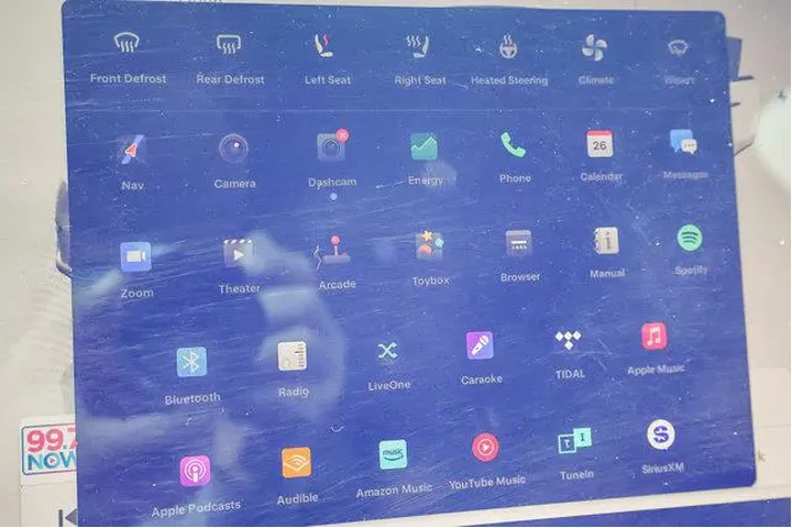 $31000 : Tesla Model Y 2022 AWD Perfo image 4