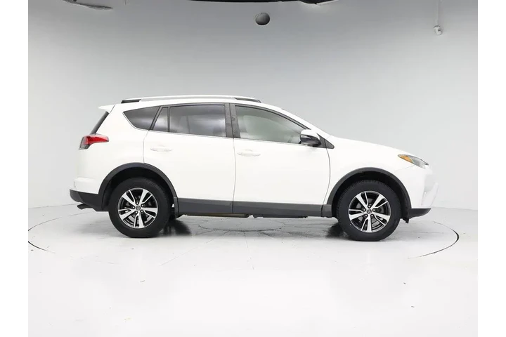 $20998 : Toyota RAV4 2018 XLE 4dr SUV image 7