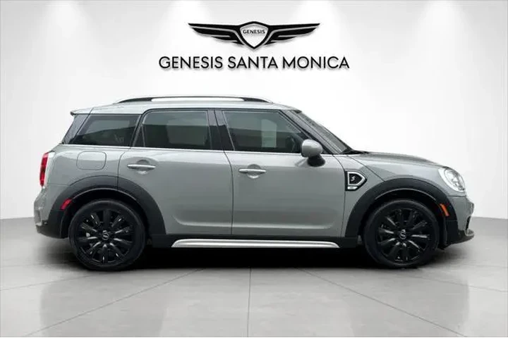 $10558 : MINI Countryman 2017 Cooper image 3