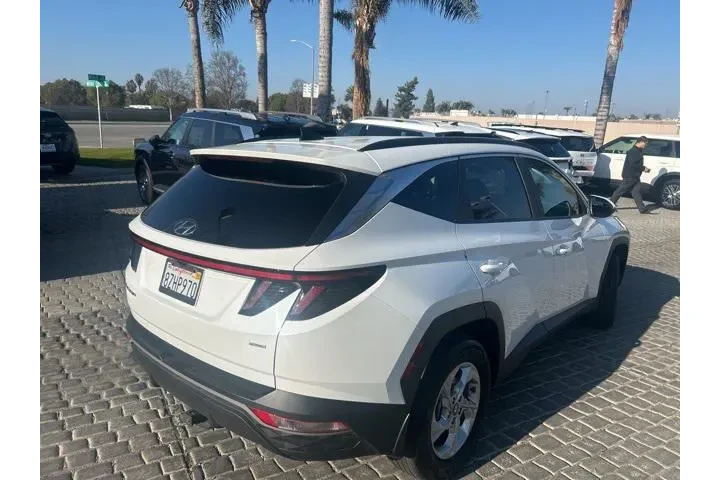 $21995 : Hyundai TUCSON 2022 AWD SEL image 3
