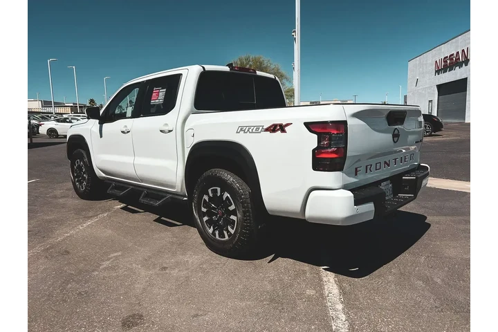 $38917 : Nissan Frontier 2024 4x4 PRO image 8