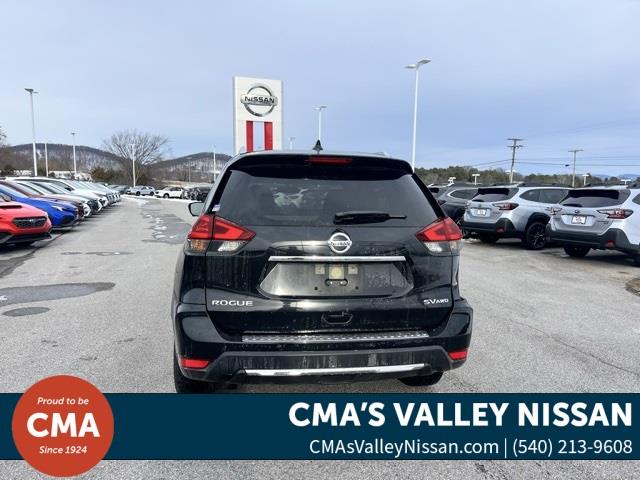 $16575 : PRE-OWNED 2018 NISSAN ROGUE SV image 4