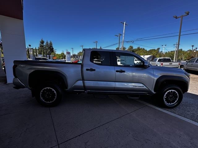 $47620 : 2024 Tacoma TRD Off-Road image 6