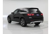 $26998 : Mercedes-Benz GLC 2022 GLC 3 thumbnail
